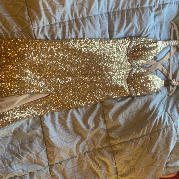 Gold formal dress - Picture 6 of 7